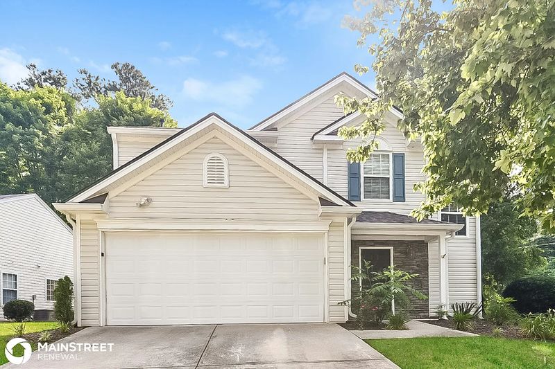 100 Drury Ln